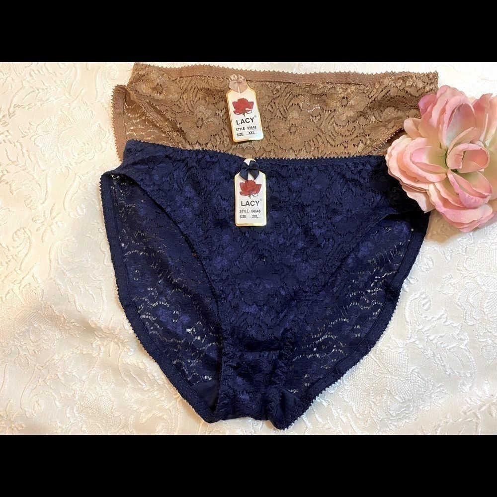 Women’s lacy pack of 2 Assorted colors  panties